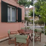 το σπίτι με τις βουκαμβίλιες Hébergement de vacances *